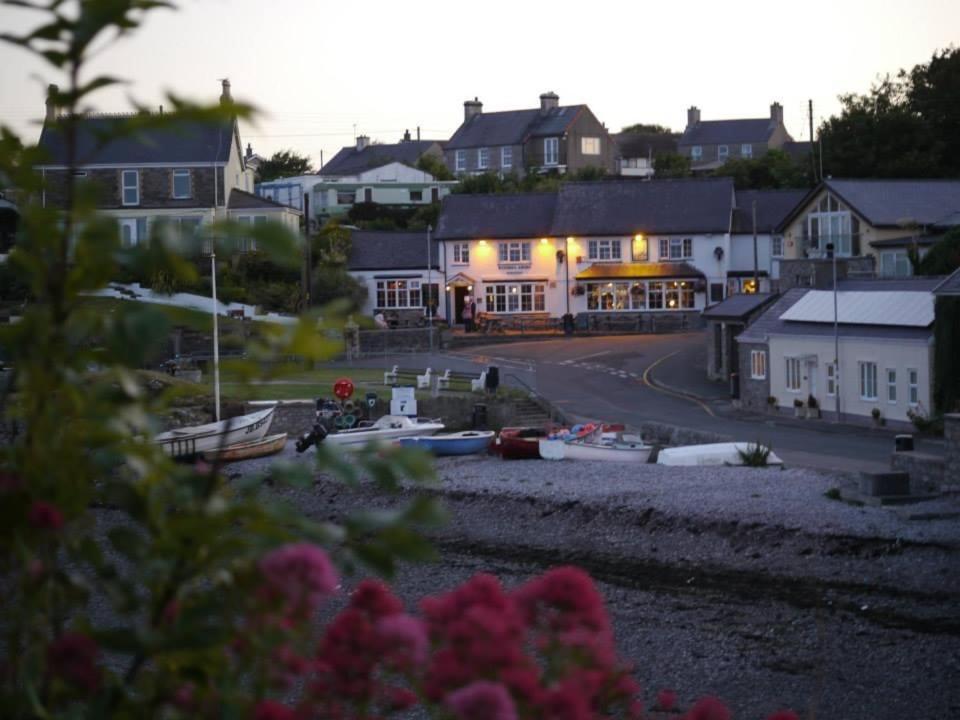 “Ty Hir Caravan” Moelfre Eksteriør billede